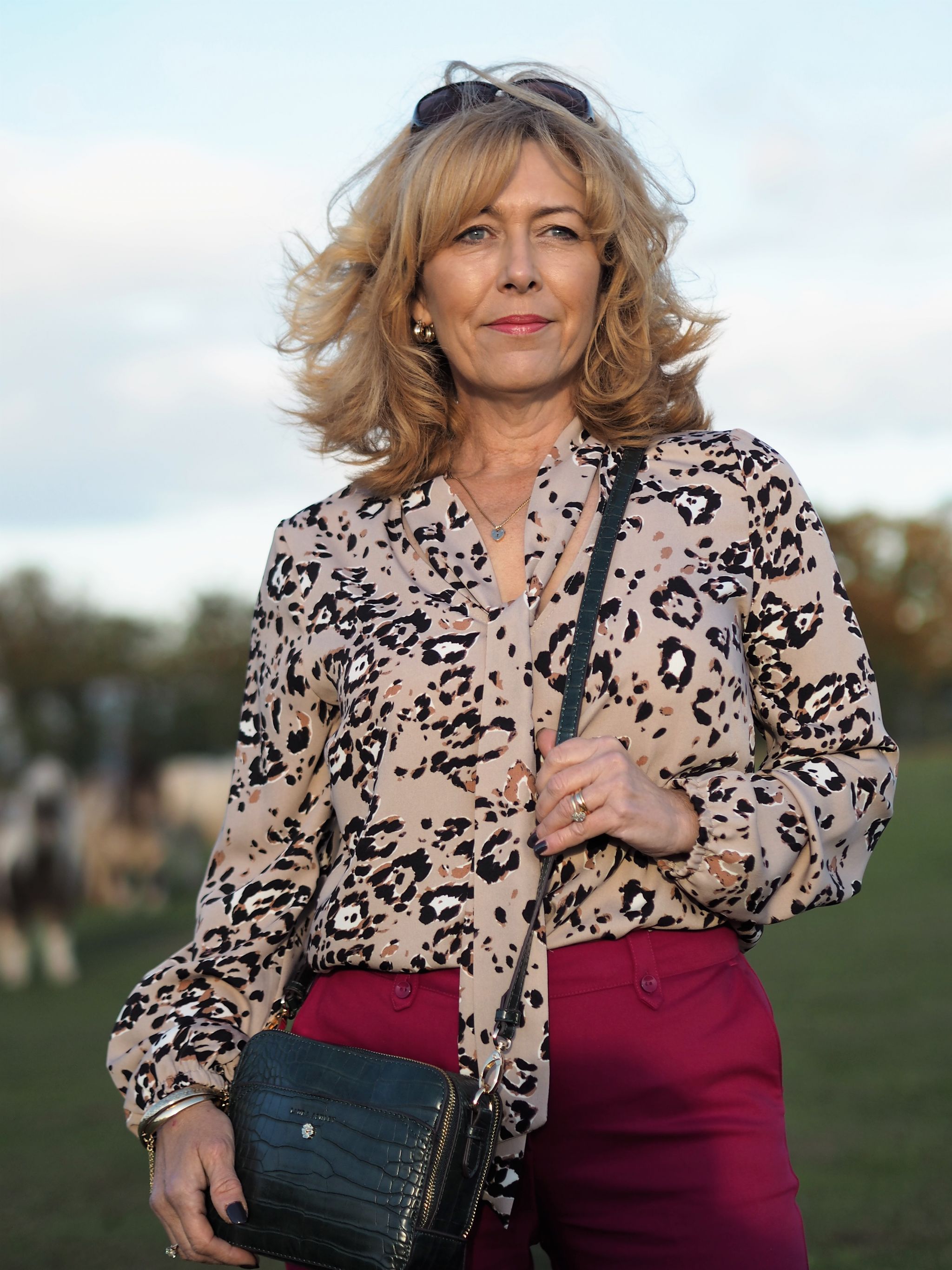 I have friends that Have a farm in Essex. Invited there for lunch I decided it would make great timing to take some shots of this stunning outfit of Leopard and Cerise.