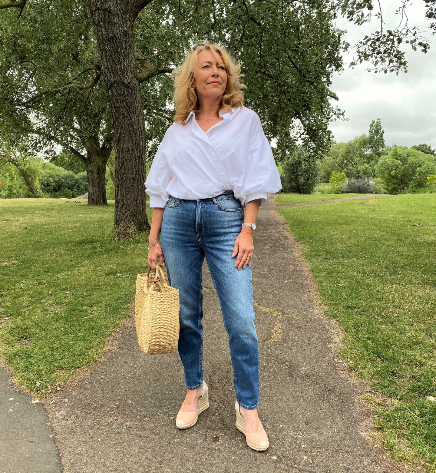 The puff sleeves trend is still going strong. I love this comfortable easy to wear style. Tuck in or leave loose for a relaxed feel