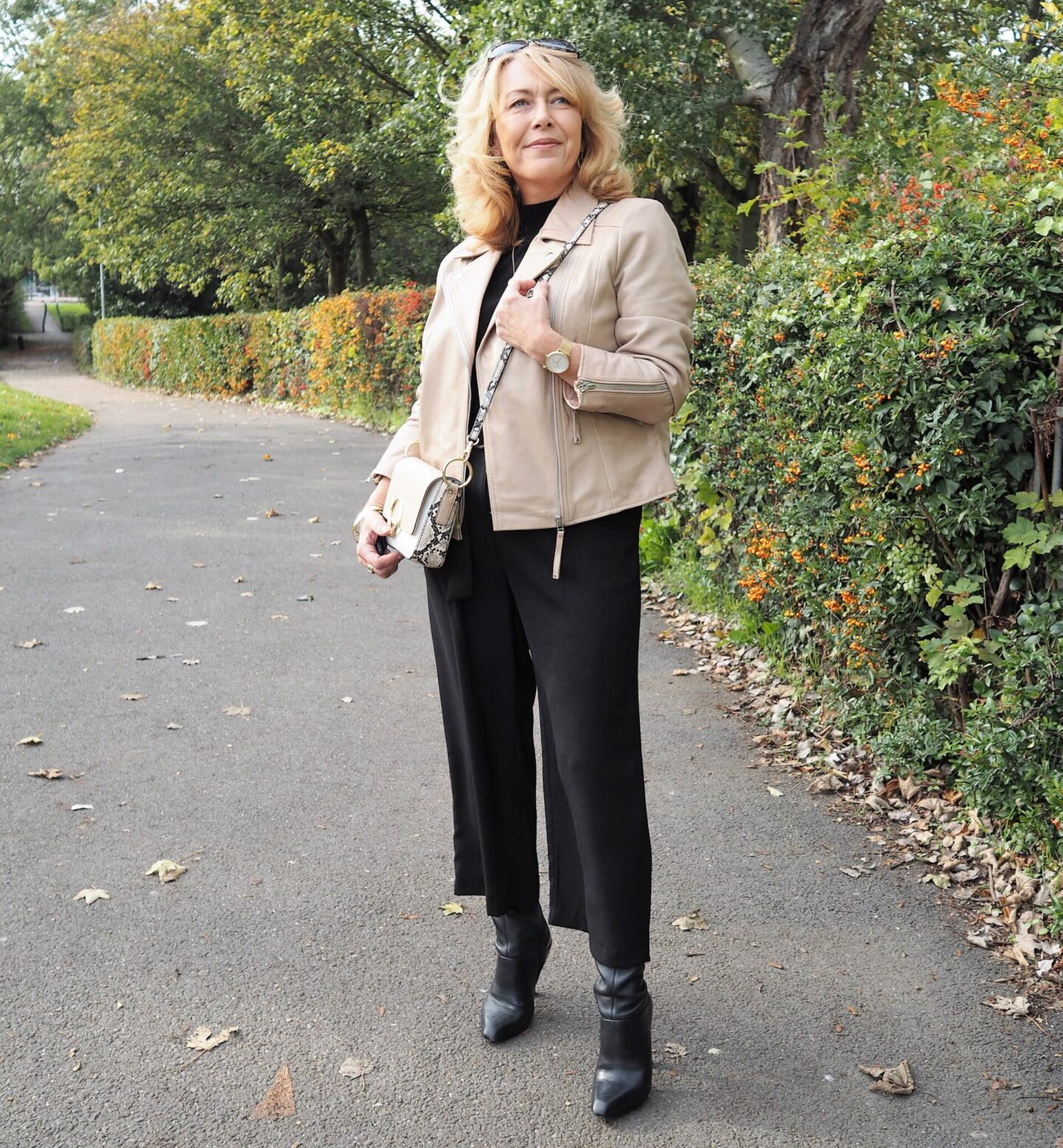 I have a black biker jacket that I wear quite regularly, they go with everything, don't they? My black one is quite fitted and I wanted to try one a little more oversized to fit thicker cosy jumpers under